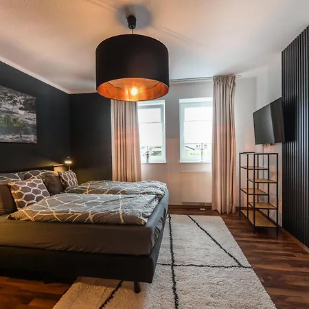 Апартаменти Eigene Sauna 2 Schlafzimmer Sehr Zentral Winterberghome *
