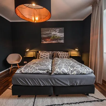 Eigene Sauna 2 Schlafzimmer Sehr Zentral Winterberghome