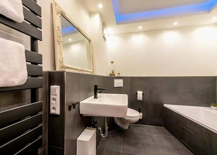 Eigene Sauna 2 Schlafzimmer Sehr Zentral Winterberghome ヴィンターベルク