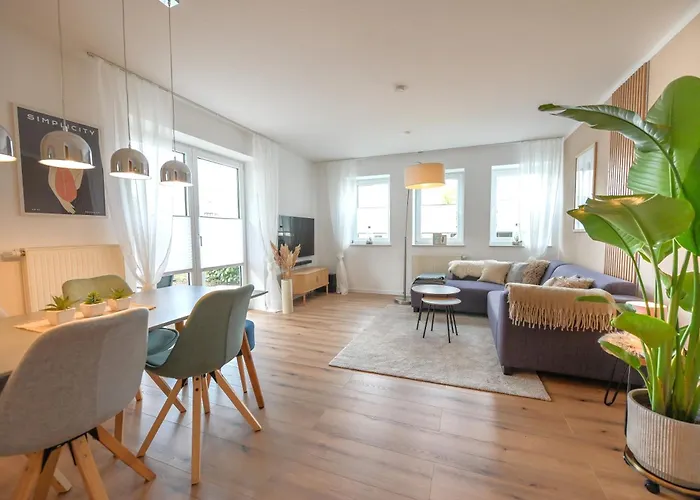 Eigene Sauna 2 Schlafzimmer Sehr Zentral Winterberghome * ヴィンターベルク